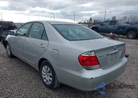 2006 Toyota Camry Le z USA, uszkodzony, nr VIN 4T1BE32K86U139137